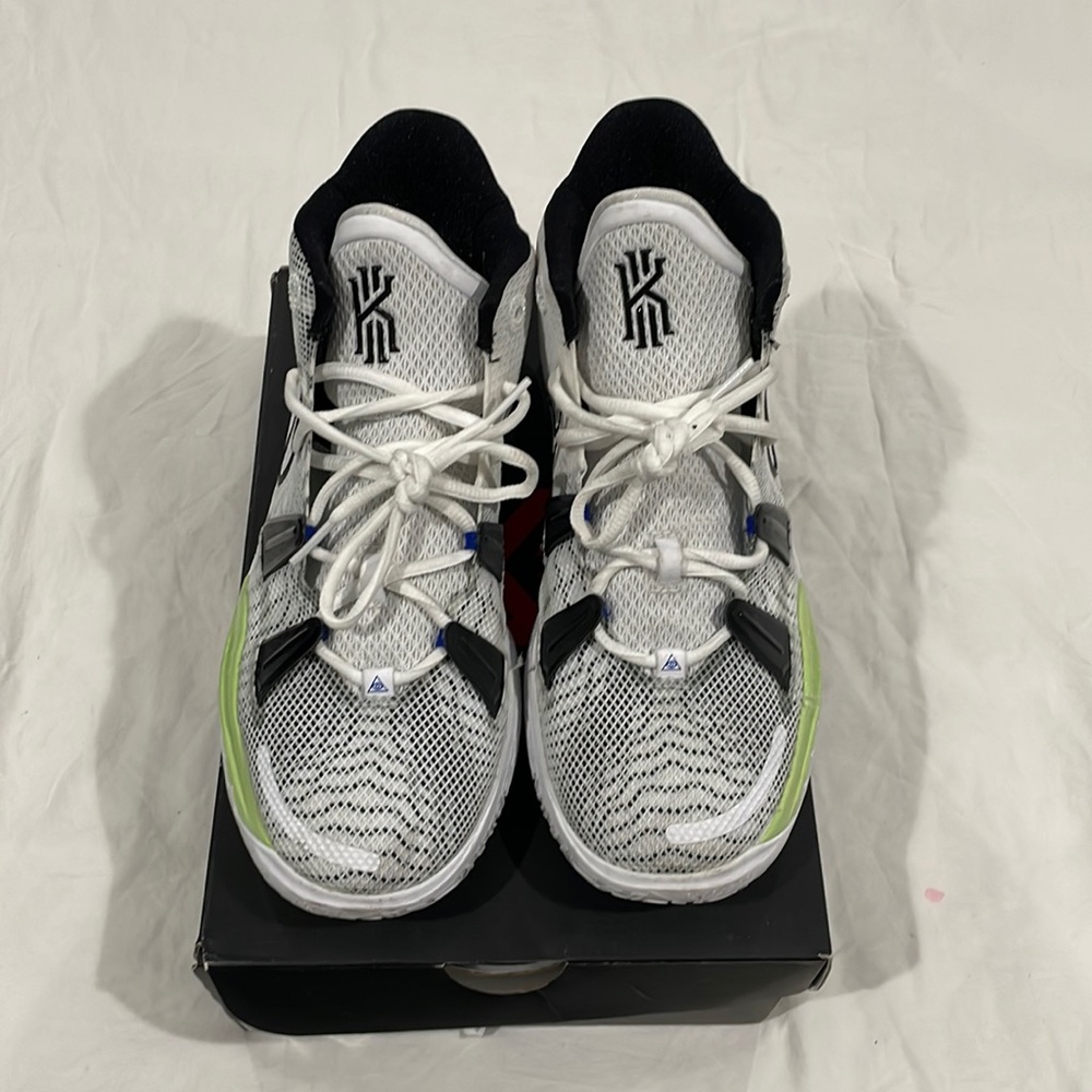 Nike Basketball Shoes | Kyrie